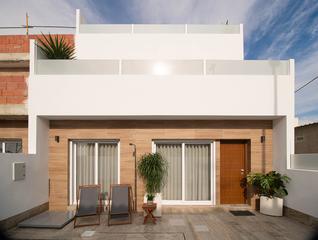 Casa a Jerónimo y Avileses