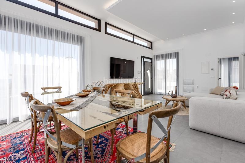 Foto df16a7ef-da76-4b56-b4f3-b3028e578848. Maison avec piscine dans Los Europeos Torrevieja