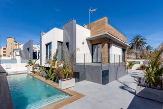 House en Los Europeos