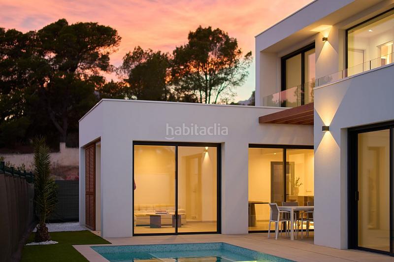 Foto 1874c7b7-b2a2-485d-bebe-f06ec8fc1e51. Maison avec piscine dans Escandinavia-Cautivador Alfàs del Pi (l´)