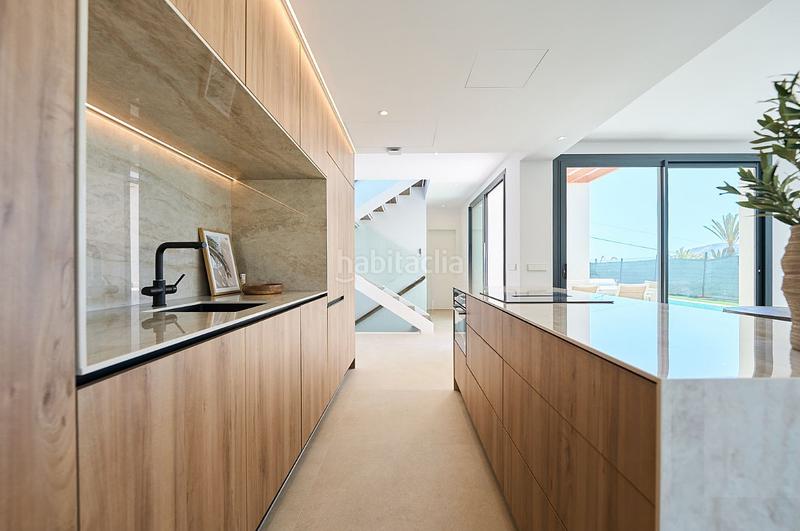 Foto c73fb9e1-0328-4de4-b502-6b7854bac409. Maison avec piscine dans Escandinavia-Cautivador Alfàs del Pi (l´)