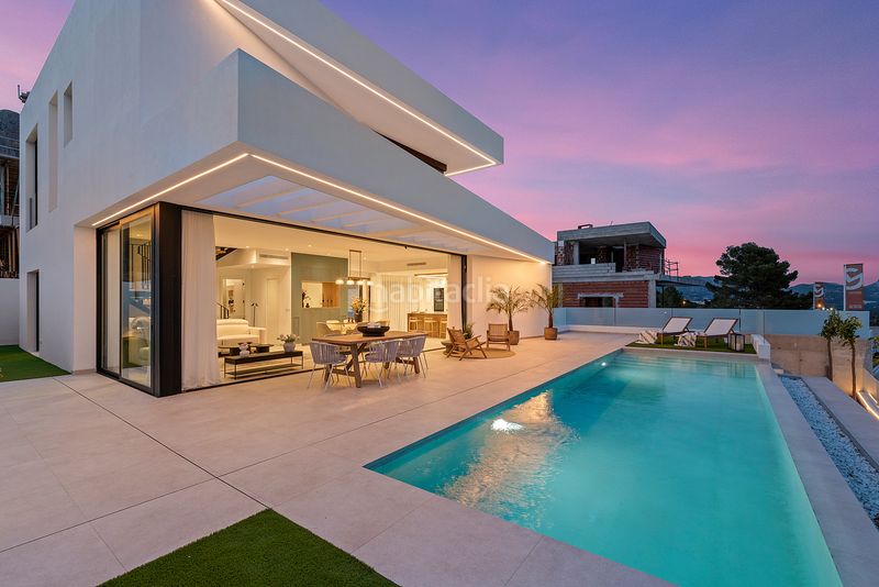 Foto 0cc09ce4-7648-4cf4-9705-b93a865921b1. Casa amb piscina a Polop