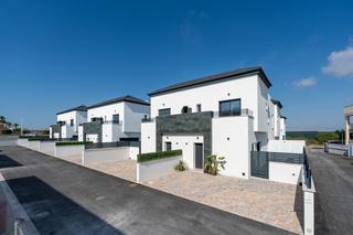 Haus in Monte y Mar