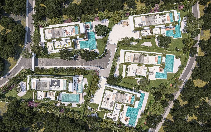 Foto 4e5343df-64cb-4b1c-a7b8-7a30f45542f7. Casa amb piscina a Sierra Blanca Marbella