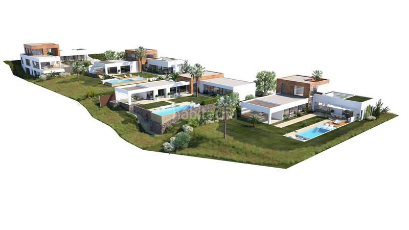Foto e7ce4365-3b3e-4e2c-9e8f-cd78784cbfd9. House with pool in Alto de los Monteros Marbella