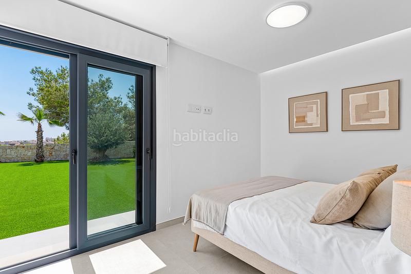 Foto f425f994-7dbe-4f00-b852-24deee7b6460. Casa en El Pinar de Campoverde Pilar de la Horadada