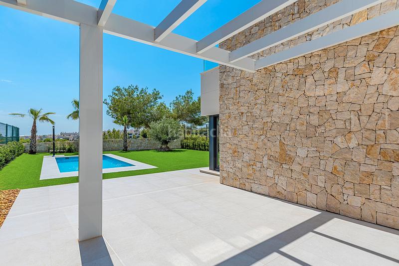 Foto 32e5c6d6-4dd6-4f67-994b-14d33f5af508. Maison avec piscine dans El Pinar de Campoverde Pilar de la Horadada