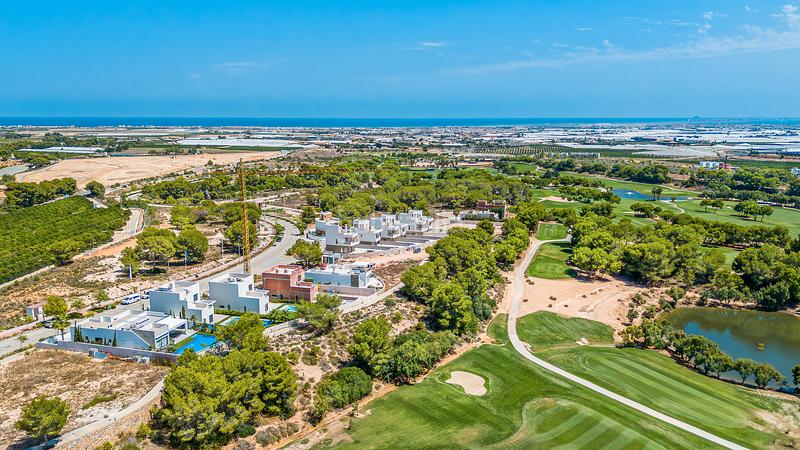 Foto c4ee2e4a-9b82-4314-9052-9762842923e6. Maison avec piscine dans El Pinar de Campoverde Pilar de la Horadada