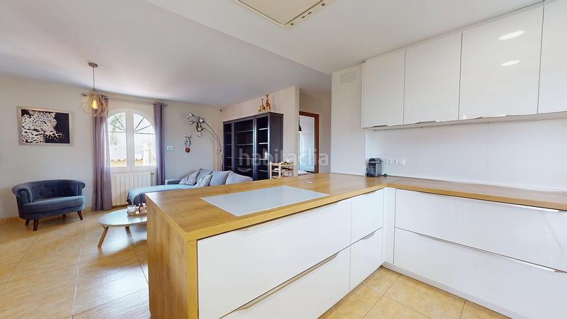 Foto f706d4e7-b873-42ff-aa3a-5cd0809b7a2c. Haus mit pool in La Zenia Orihuela