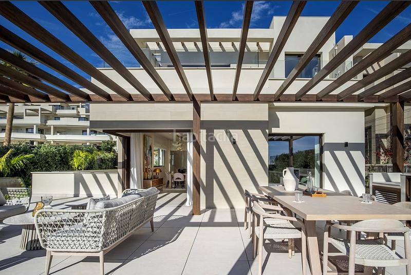 Foto 73413b37-5bec-40fb-8ecf-caf59091ae16. Casa amb piscina a El Velerín Estepona