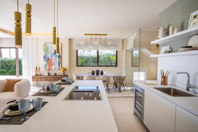 Foto 5d728e72-025e-448b-b201-9b5fd3e693e2. House with pool in El Velerín Estepona