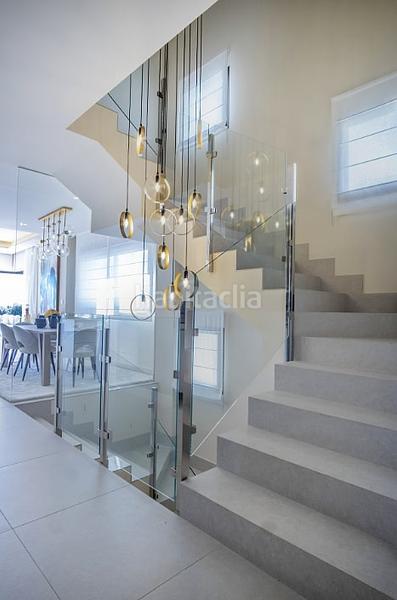 Foto eee49a4d-27ea-4945-b191-a39394a6a611. Maison avec piscine dans El Velerín Estepona