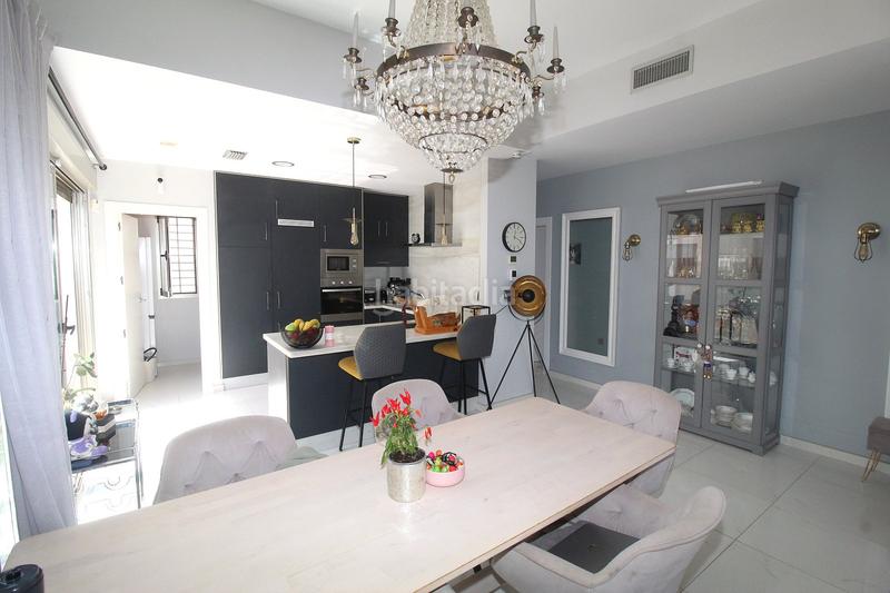 Foto 5e588fc7-cf4a-4901-81d7-f57141864ba9. House with pool in Los Almendros Orihuela