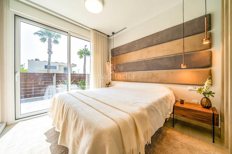 Foto bfbf9462-c1d5-4609-904d-8f1b95015deb. Casa amb piscina a Desamparados - Hurchillo - Torremendo Orihuela