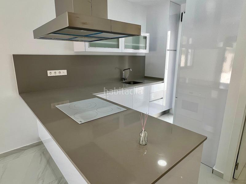 Foto c74af772-2b2a-4b25-8bd8-e1556aa7029e. Casa con piscina in Polop