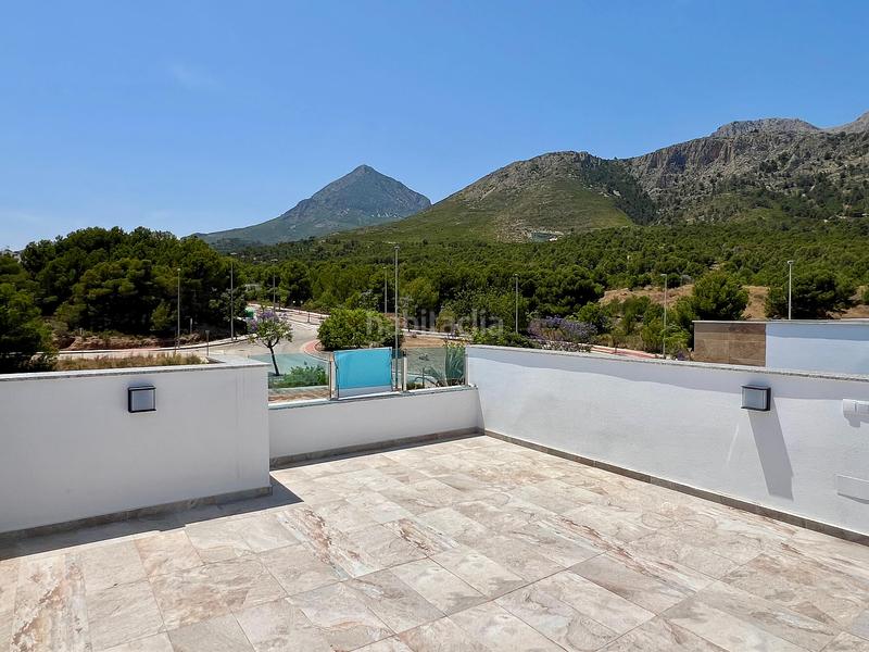 Foto d7e2f890-edb6-4988-8043-d313b1ce3076. Casa con piscina in Polop