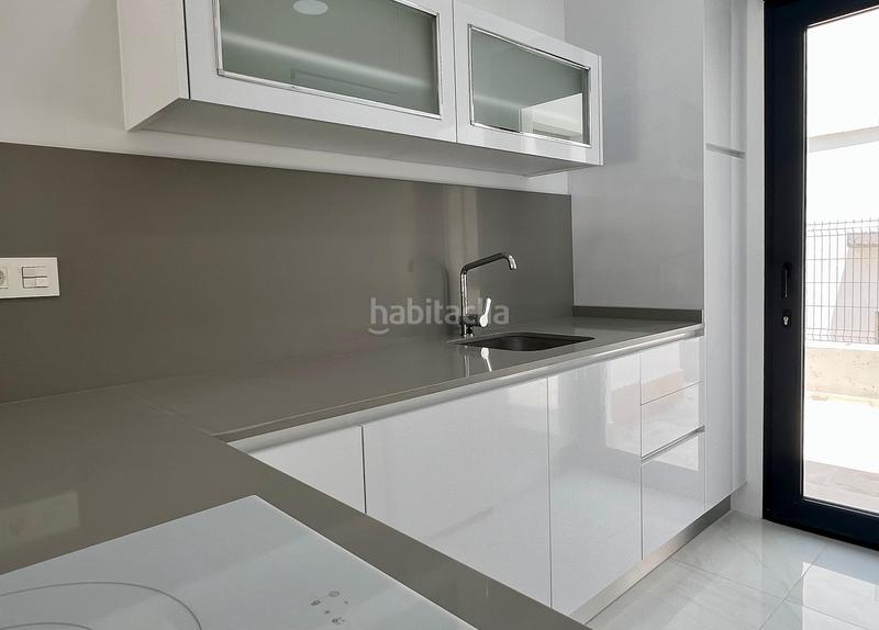 Foto e3319296-f58d-4a3a-b9a1-68be72c1c578. Casa con piscina in Polop