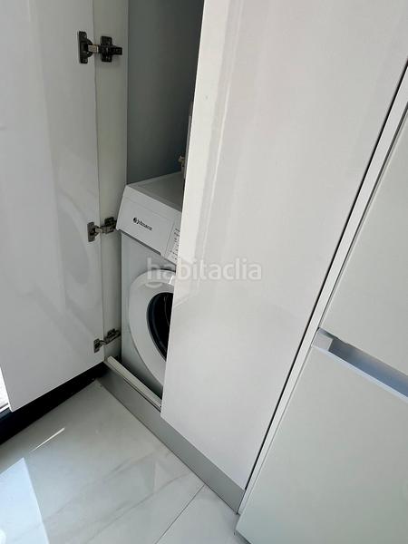 Foto f672457a-2bc4-440e-a27e-e02063be5219. Casa con piscina in Polop