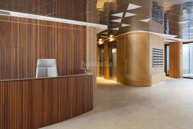 Foto ef944b88-0bb9-4bc0-b7e9-78f73ba2e962. Apartament amb piscina a Vila de Gràcia Barcelona