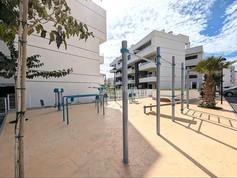 Foto ff325e7b-b032-42d8-b0c3-d451911d51f1. Apartment with pool in Villamartín-Las Filipinas Orihuela