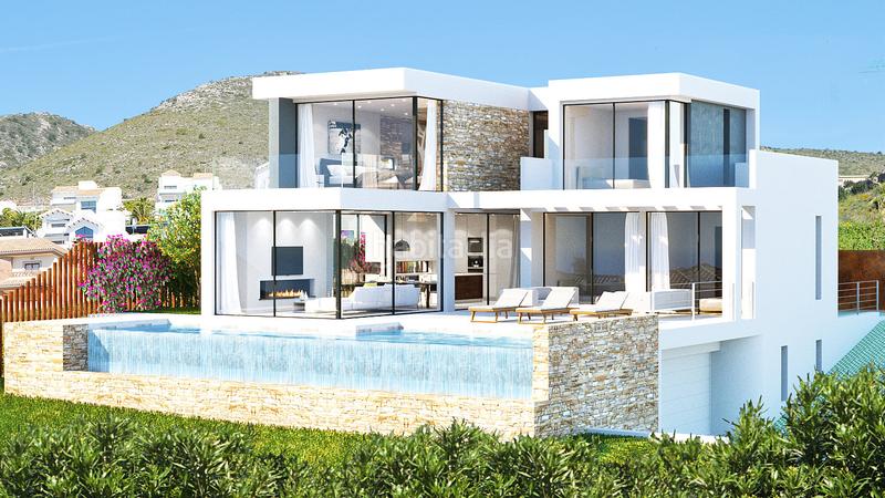 Foto f991d1ad-6629-43a8-a7ff-9e5d427a08b1. Casa amb piscina a La Capellanía - El Higuerón Benalmádena