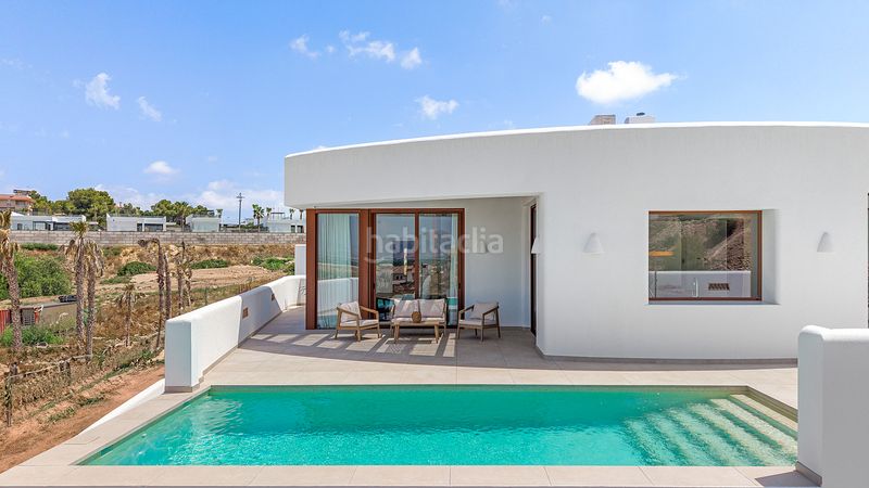 Foto c17116aa-ffd9-41eb-b973-b15964bb7c11. Casa amb piscina a Algorfa