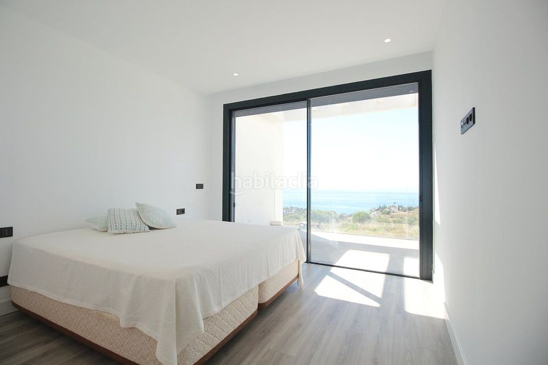 Foto 55913907-9c05-4e4a-8b1d-f84459fb4c7c. House with pool in La Capellanía - El Higuerón Benalmádena