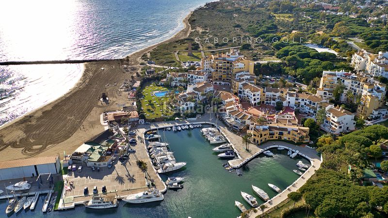 Foto 6ae5c151-8fa8-48a0-b6d4-3bcc8f4c255c. Apartment in Cabopino - Artola Marbella