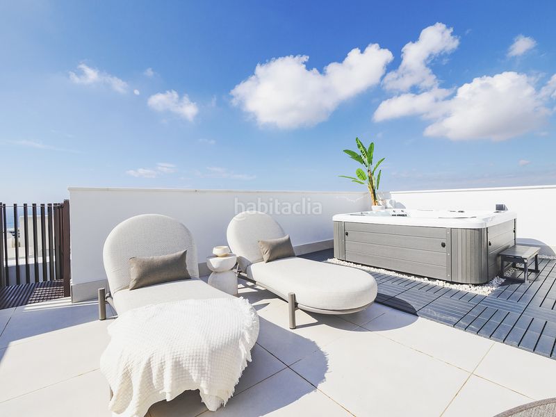 Foto ead4a617-b0a3-4fd6-99ac-86f52499b2d3. Apartamento en El Higuerón Fuengirola