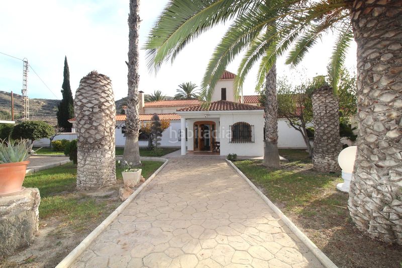 Foto 71a7ad36-cabb-42ff-8869-d591db725be4. Maison avec piscine dans Campo Alto-Club de Campo Elda