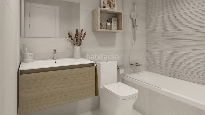 Foto cd2f8ce2-4052-47a3-a495-6849c6472428. Apartament a El Pinillo Torremolinos