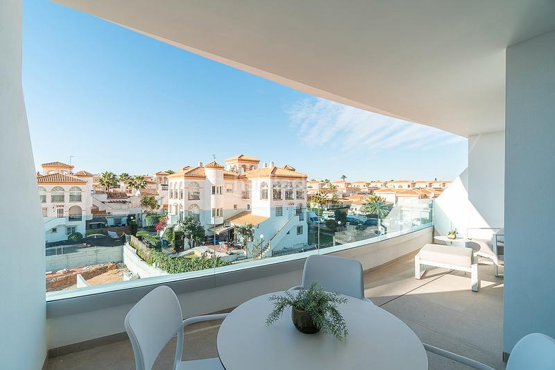 Foto 64655924-450a-4304-9f45-dac7bb4ca020. Apartamento en Playa Flamenca Orihuela