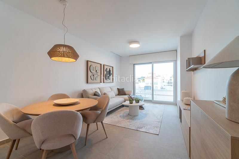 Foto e4c7d643-8271-49a6-a9f8-f877c9f22b5f. Apartamento en Playa Flamenca Orihuela