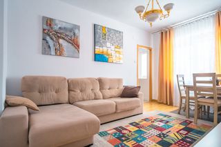 Appartement  Rúa do conde de torrecedeira. Piso luminoso de 3 habitaciones en el corazón de vigo, a pasos d