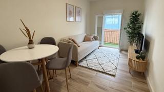 Pis  Calle de huesca. Piso muy luminoso, recin reformado integralmente, ideal para vi