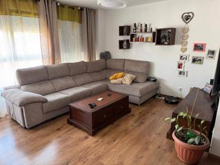 Piso  Calle de la acacia. Excelente piso  para familias