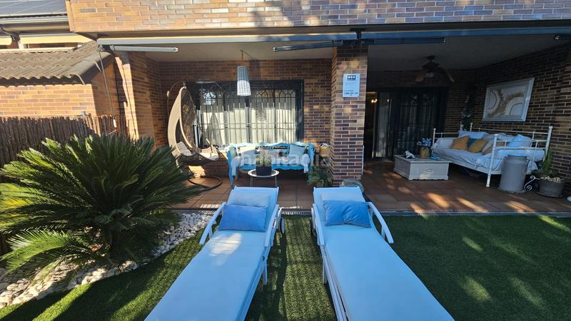 Foto 1d60e724-58f1-49b6-8e4d-782fa64d0346. Reihenhaus mit kamin pool in La Cárcaba-El Encinar-Montemolinos Arroyomolinos