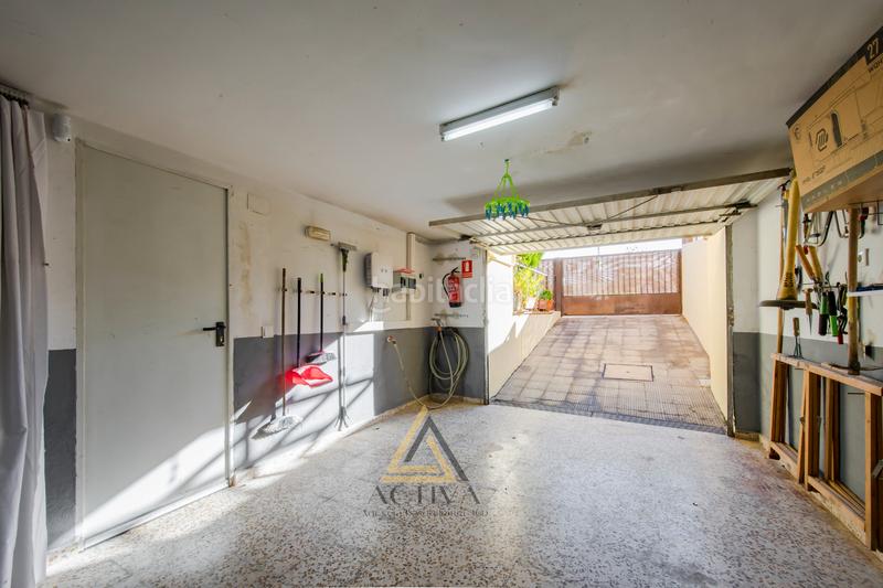 Foto 9a6c920c-cd9f-4e98-a31b-833389913ced. Casa adossada amb xemeneia a Restón I-Restón II Valdemoro