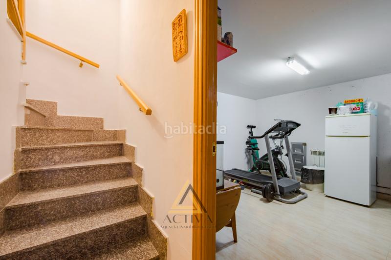 Foto d67c1fb8-708c-4da5-acc3-c6a64beec7a0. Casa adossada amb xemeneia a Restón I-Restón II Valdemoro