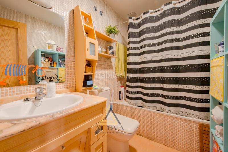 Foto d78c794d-197f-4de4-b5a3-8d636fa2cc86. Casa adossada amb xemeneia a Restón I-Restón II Valdemoro