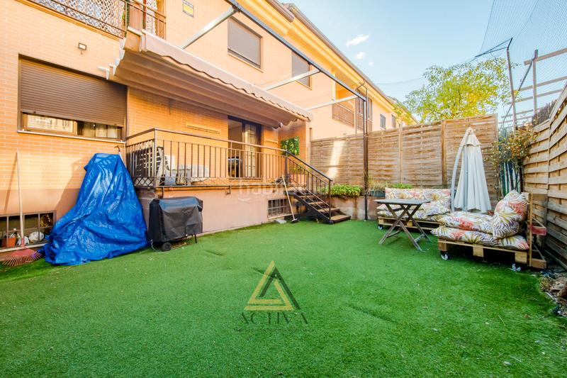 Foto ec88976c-e33a-4dec-b306-e98fac060b75. Casa adossada amb xemeneia a Restón I-Restón II Valdemoro