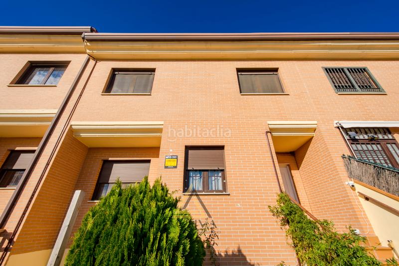 Foto f0ae1087-5ae7-4712-94c9-6d3ce6aa7c52. Casa adossada amb xemeneia a Restón I-Restón II Valdemoro