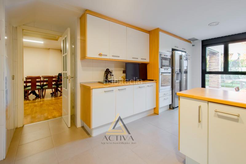 Foto 507b10f9-38d1-4966-9a1a-75758d1897a8. Casa pareada chalet en villaviciosa de odon en Castillo-Campodón Villaviciosa de Odón