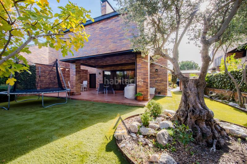 Foto 601f3c49-9321-4e6a-af42-d334b7360b23. Casa pareada chalet en villaviciosa de odon en Castillo-Campodón Villaviciosa de Odón