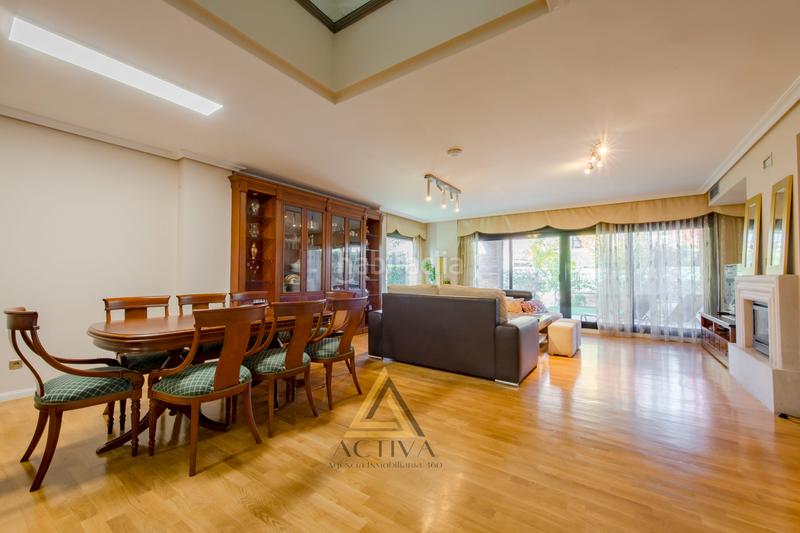 Foto 951579c7-0c87-41c5-bbdf-977989f7d8ac. Casa pareada chalet en villaviciosa de odon en Castillo-Campodón Villaviciosa de Odón