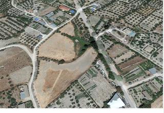 Terreno residenziale in Zjar. Oportunidad !! con agua propia
