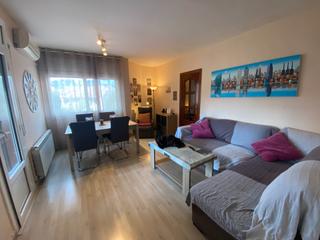 Appartement à Poble - Casc Antic. Piso ideal para familias: amplio, funcional y reformado
