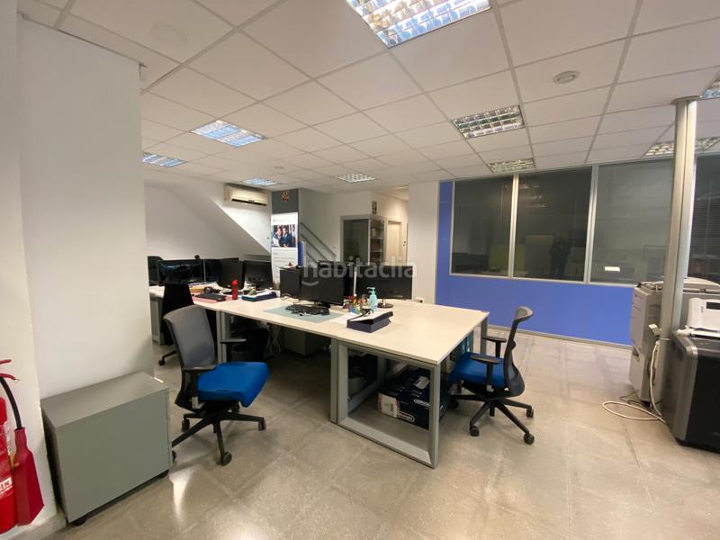 Foto 98393033-019a-46d1-8dcf-093da66efded. Rent business premise in La Maurina Terrassa