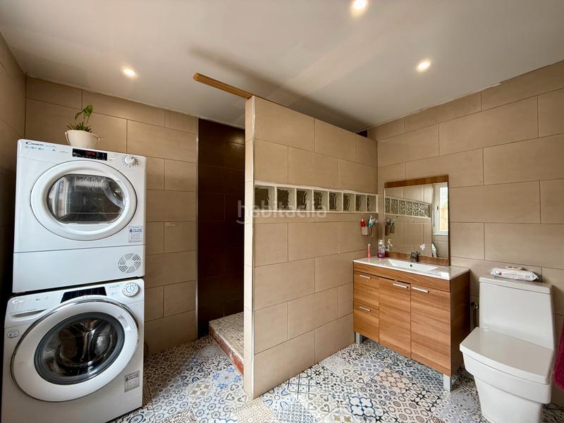 Foto a0709b34-aae5-407f-afd9-e626b3d131d0. Casa a schiera con riscaldamento parcheggio in Poble - Casc Antic Castellar del Vallès