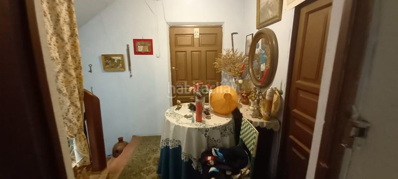 Foto d89cfea9-6fc7-4fc6-9bd1-8fc073098a8d. Casa amb xemeneia a Villavaquerín